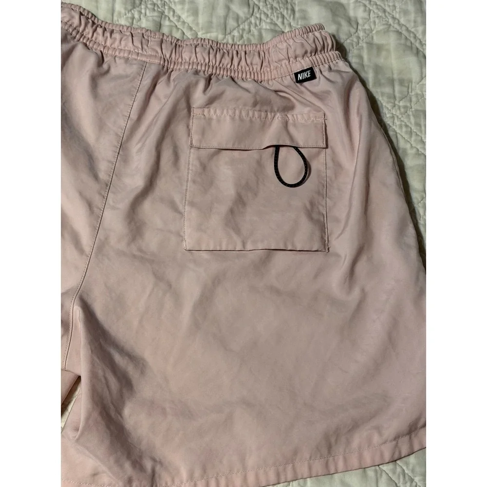 Nike Mens Sportswear Woven Flow Shorts Pink DM6829-686 Size Large